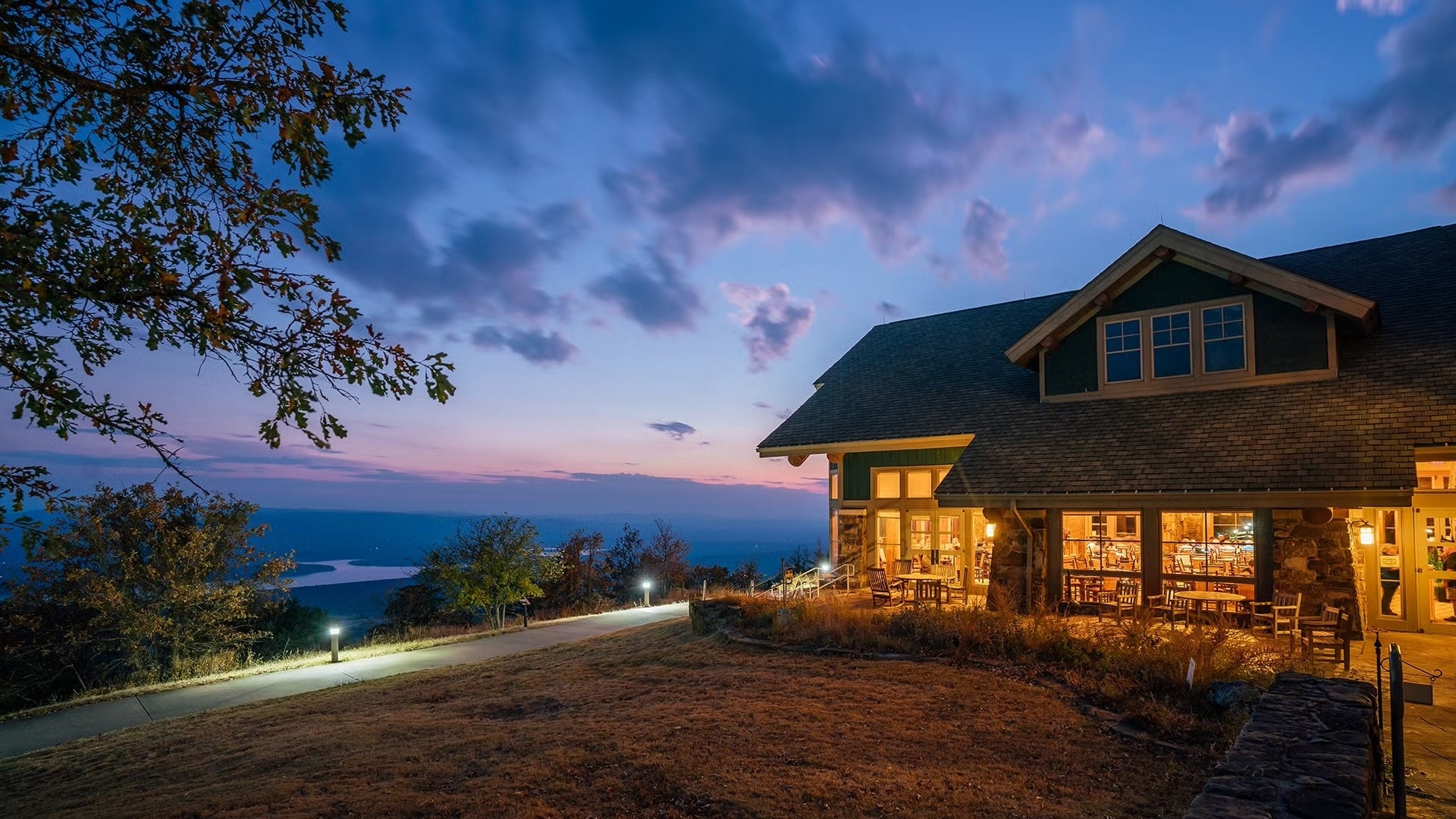Lodge at Mount Magazine