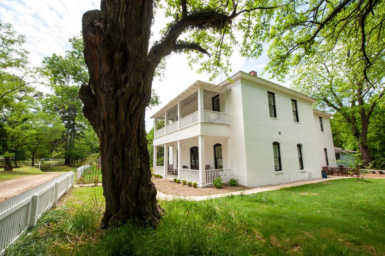 Jailhouse Bed and Breakfast at Historic Washington State Park 