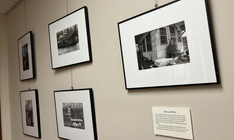 The museum has silver gelatin prints on display from a collection called The Last River, which shows glimpses of life along the White River from a boat trip taken along the river in the 1990s. The exhibit mentions the series was inspiration for the director of the film Mud.