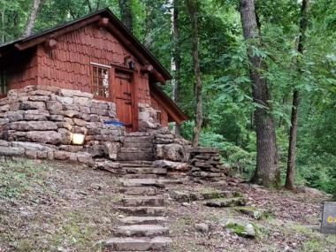 CCC cabin at Devil's Den State Park