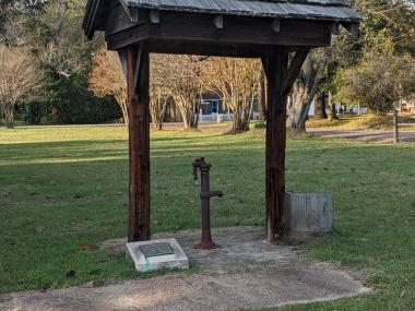 The Jett and Simms Well.