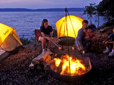 Camping at Dardanelle State Park