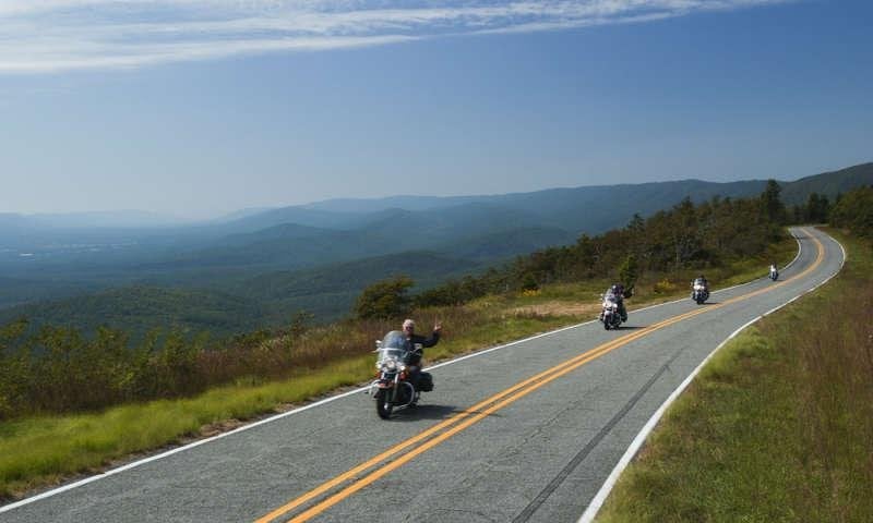 Motorcycling the Talimena Scenic Drive through Queen Wilhelmina State Park