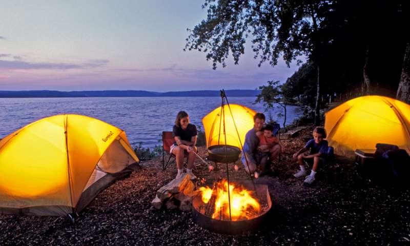 Camping at Lake Dardanelle State Park