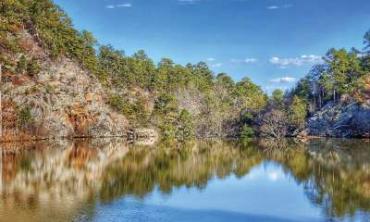 f3f93df089ba86107ae710f99692215a_lakesylvia-min.jpeg