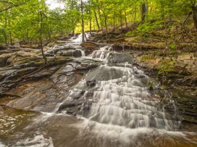 f78addef5f396bf7f9573f016f4d0c61_WoollyHollowSpillway_2017-05KSJ_3745ps.jpg