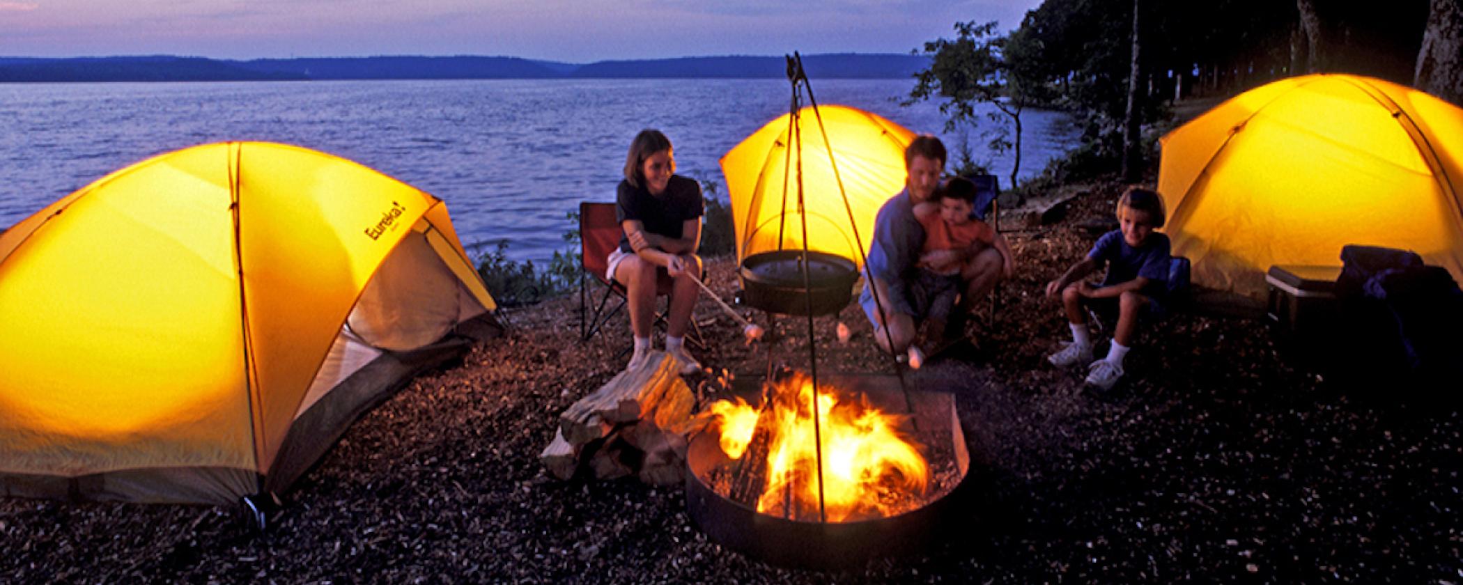 Camping at Dardanelle State Park