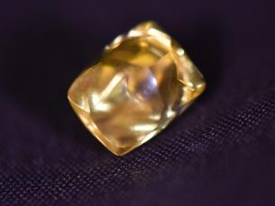 Steven McCool's 4.40-carat yellow diamond