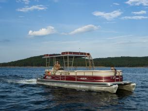 Boating on Lake Ouachita. 