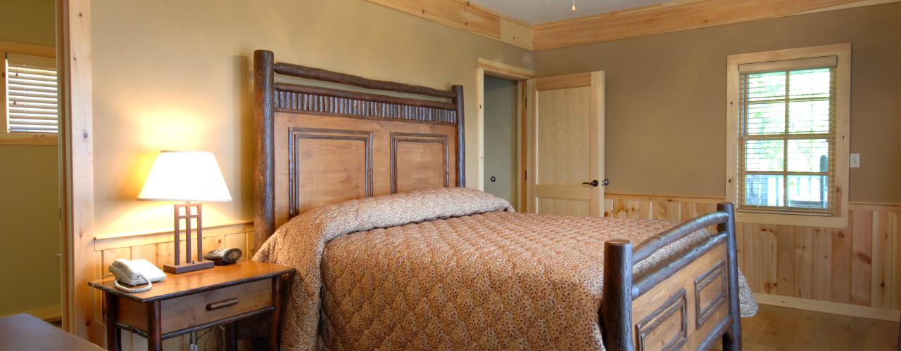 Rooms at Mount Magazine Cabins