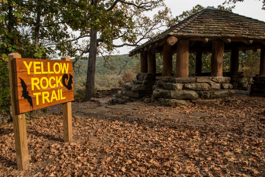 devils_den_yellow_rock_ccc_overlook_102016_chc_4069